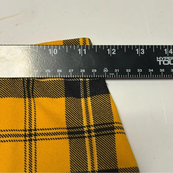 Wearever Women’s Skort - Picture 3 of 10